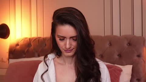 Snapshot of mayavixxen chatting on 03.05.25 MayaVixxen online show from 03.05.25