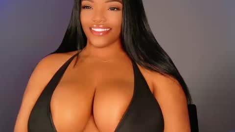 Snapshot of maybabi chatting on 09.16.25 MayBabi online show from 09.16.25