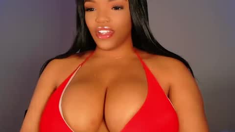 Snapshot of maybabi chatting on 09.29.25 MayBabi online show from 09.29.25