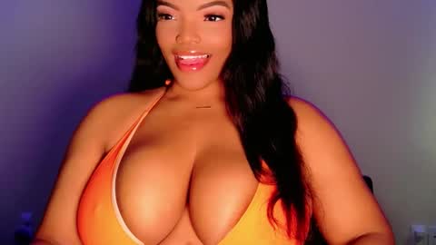 MayBabi online show from 01.08.26