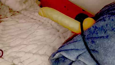 Snapshot of maybeanal chatting on 10.21.25 maybeanal online show from 10.21.25