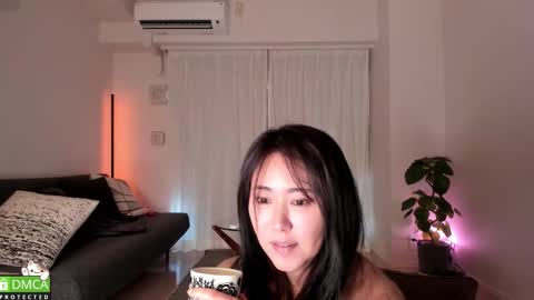 Snapshot of maybenanako chatting on 01.12.26 Nanako online show from 01.12.26