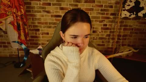 maybloom_ online show from 11.12.25