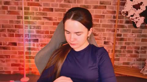 maybloom_ online show from 03.07.26