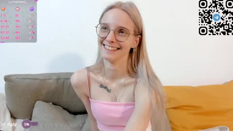 Snapshot of maydaguy chatting on 01.12.25 Megan online show from 01.12.25