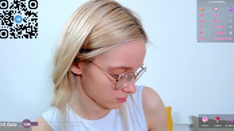 Snapshot of maydaguy chatting on 02.02.25 Megan online show from 02.02.25