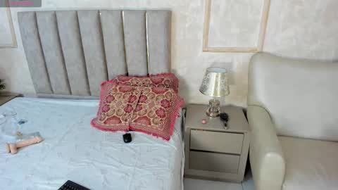 mayevanss online show from 11.02.25