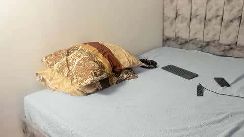 Mayky... online show from 03.17.26