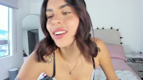 Snapshot of mayli_xx chatting on 06.02.26 ALIS online show from 06.02.26