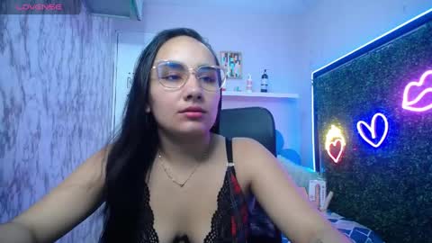 Snapshot of maylin_hornyy19 chatting on 05.03.26 Maylin online show from 05.03.26