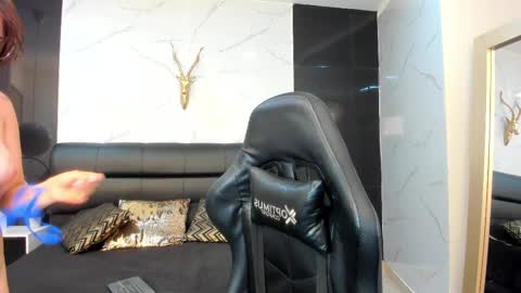 Snapshot of maylinsanchez chatting on 03.12.25 Maylin online show from 03.12.25