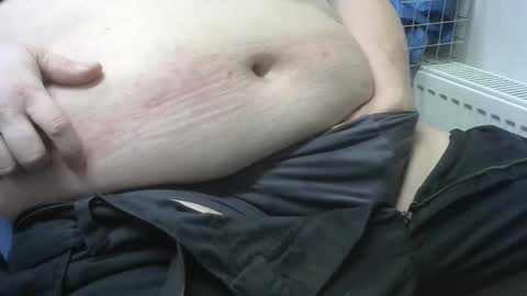 Snapshot of maza_4 chatting on 12.23.25 maza_4 online show from 12.23.25