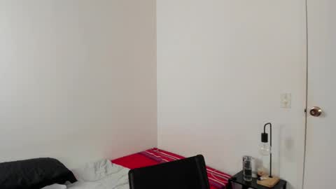 mazikeen_18 online show from 02.17.26