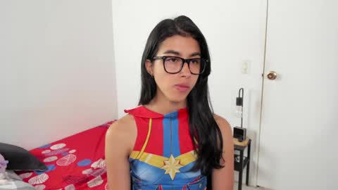 mazikeen_18 online show from 05.06.26