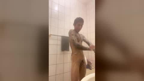 Snapshot of mckujpemqcmn chatting on 03.27.26 mckujpemqcmn online show from 03.27.26