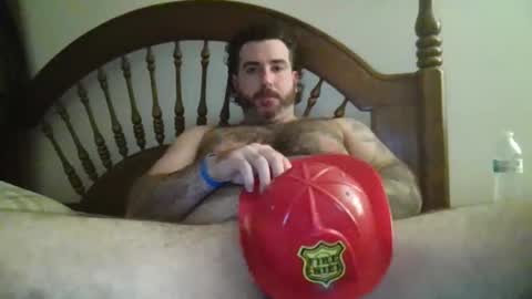 Snapshot of mdavis1six chatting on 10.31.25 Davis online show from 10.31.25