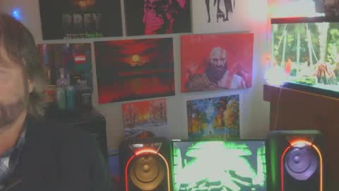 Snapshot of mdtpoker chatting on 09.20.25 Poker online show from 09.20.25