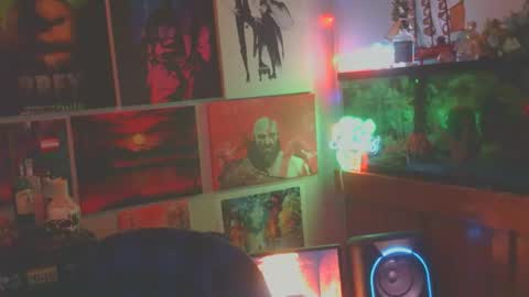 Snapshot of mdtpoker chatting on 11.01.25 Poker online show from 11.01.25