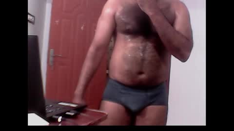 Snapshot of me_hai12 chatting on 12.13.24 me_hai12 online show from 12.13.24