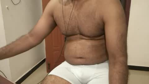 Snapshot of me_hai12 chatting on 11.12.25 me_hai12 online show from 11.12.25