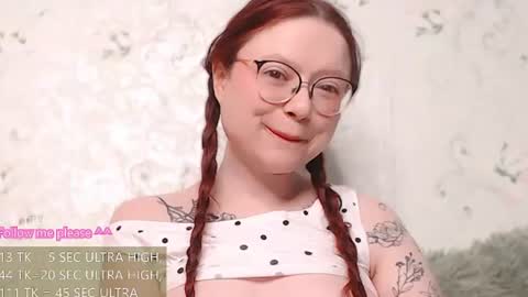 Snapshot of me_hanna chatting on 07.28.26 Hanna online show from 07.28.26