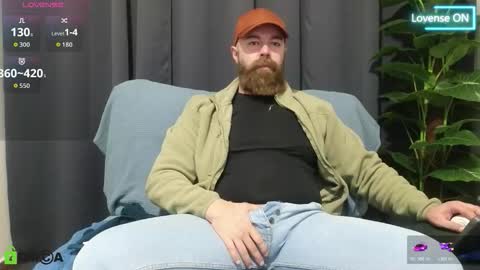 Meaty Roll online show from 11.17.25