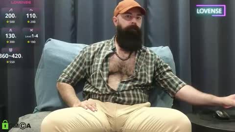 Snapshot of meaty_roll chatting on 03.19.26 Meaty Roll online show from 03.19.26