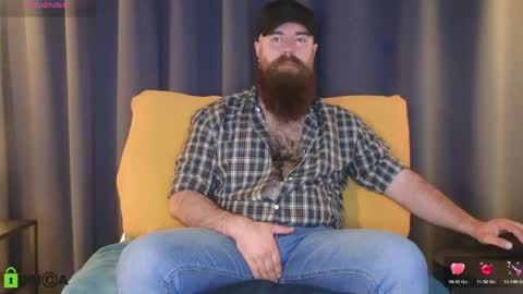 Snapshot of meaty_roll chatting on 05.15.26 Meaty Roll online show from 05.15.26