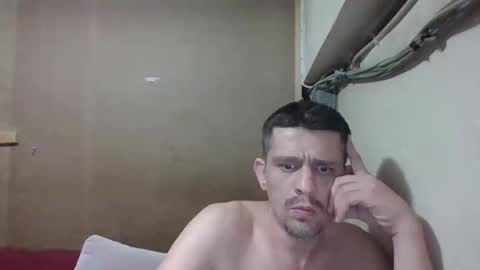 Snapshot of mecera83 chatting on 10.07.25 mecera83 online show from 10.07.25