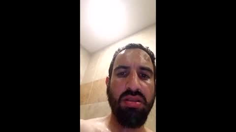 Snapshot of mechanix88 chatting on 03.08.25 Bruh online show from 03.08.25