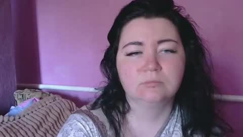 Snapshot of medjik_lool chatting on 04.28.26 Oltereodora-lima online show from 04.28.26
