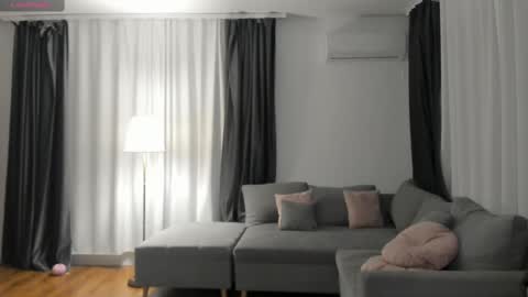 MedussaEyes online show from 02.28.25