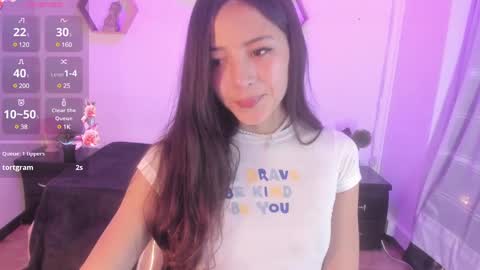 Snapshot of meelanny_ds chatting on 01.09.25   online show from 01.09.25