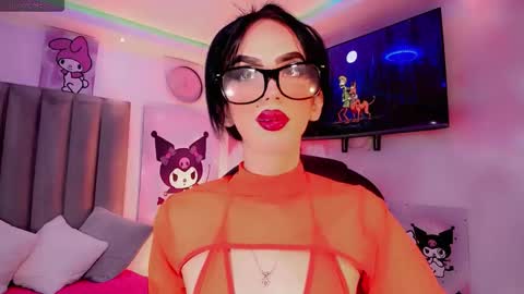 Snapshot of meelanyalejandraa chatting on 01.10.26 MelanyAlejandra online show from 01.10.26