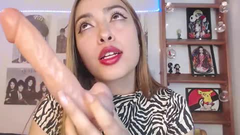 Emily online show from 12.11.24