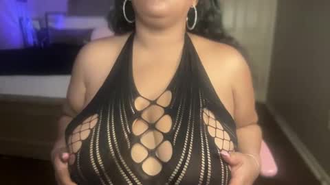 Snapshot of meetsouthernpeach chatting on 02.22.25 Southern Peach online show from 02.22.25