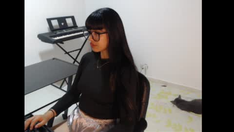 Meg4n Miauuuu online show from 04.11.26