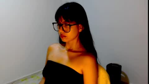 Snapshot of meg4nmiau chatting on 05.03.26 Meg4n Miauuuu online show from 05.03.26