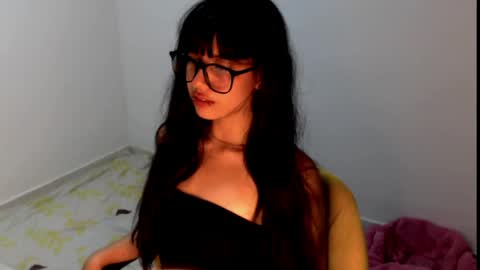 Snapshot of meg4nmiau chatting on 05.17.26 Meg4n Miauuuu online show from 05.17.26