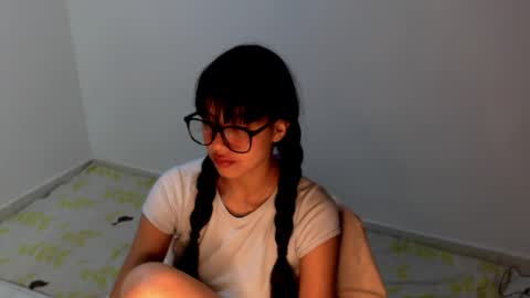 Snapshot of meg4nmiau chatting on 06.03.26 Meg4n Miauuuu online show from 06.03.26