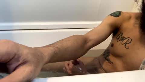 Snapshot of megamanxxx90 chatting on 01.03.25 MegamanXXX online show from 01.03.25