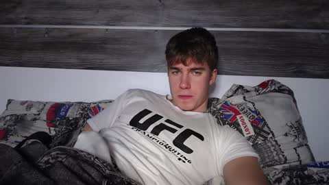 Snapshot of megamaxxxl chatting on 12.20.24 Max online show from 12.20.24