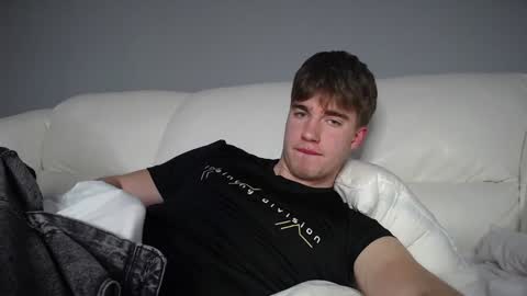 Snapshot of megamaxxxl chatting on 12.30.24 Max online show from 12.30.24