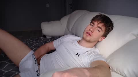 Snapshot of megamaxxxl chatting on 01.21.25 Max online show from 01.21.25