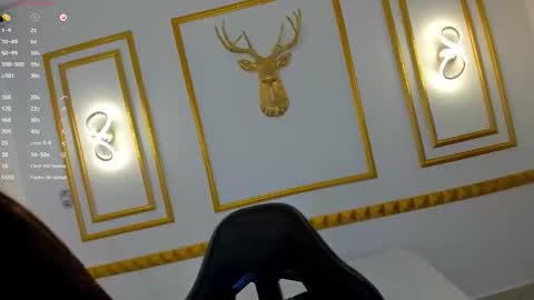 MEGAN COOPER online show from 11.12.25