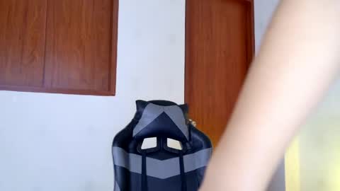 Carolina Paez online show from 04.28.26