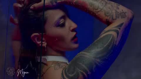 Snapshot of megan_inked_ chatting on 07.19.26 online show from 07.19.26