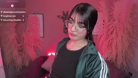 Snapshot of megan_moore__ chatting on 01.15.25 online show from 01.15.25