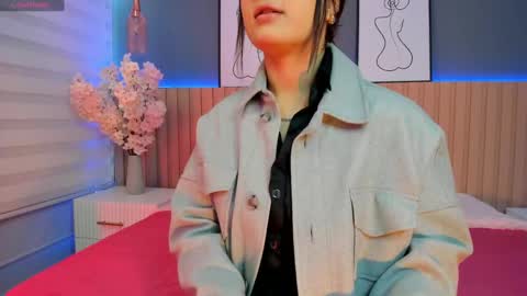 Snapshot of megan_moore__ chatting on 02.10.25 online show from 02.10.25