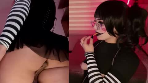 Snapshot of megan_moore__ chatting on 10.31.25 online show from 10.31.25